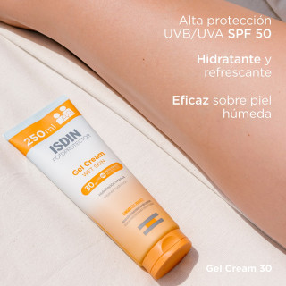 Isdin Gel Crema SPF30 250 ml - Protectores solares corporales | STG Farma