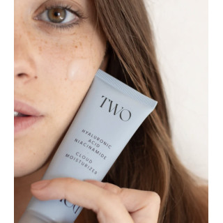 Two Poles Cloud Moisturizer 50 ml - Cremas para piel grasa | STG Farma