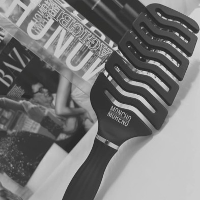 Moncho Moreno Cepillo Super Magic Brush Negro