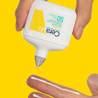 Cerave Fluido Protector Invisible Oil Control SPF50+ 50 ml - Protector solar piel grasa | STG Farma