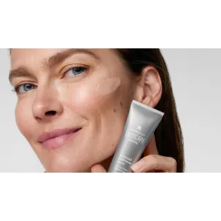 Endocare Protocolo Antiedad Intensivo - Retinoid Intensive + Niacinal + Heliocare Age Fluid - Regalos