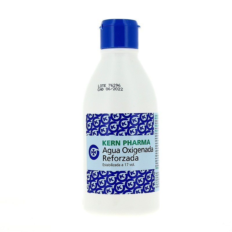 Agua oxigenada reforzada 250 ml Kern Pharma